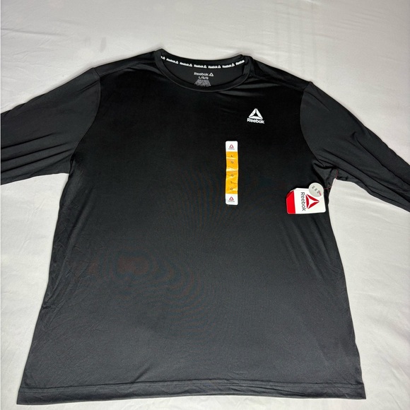 Reebok Other - Reebok Men's Charcoal Long Sleeve Shirt